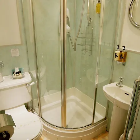 세일리드-도니아 3* 에든버러