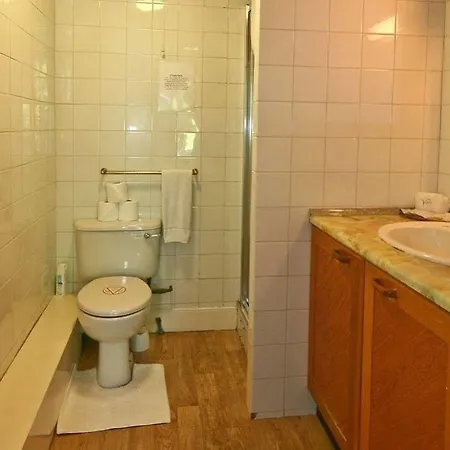 Gæstehus Halcyon House 3*