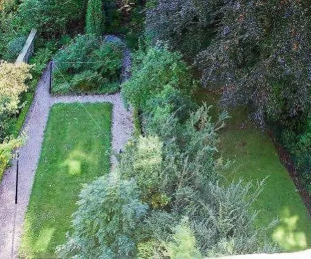 Halcyon House 3* Edinburgh