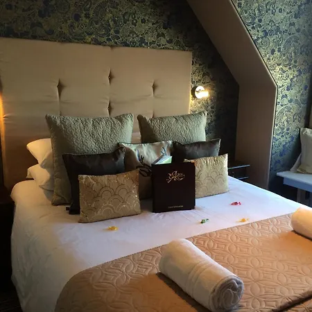 Albyn Townhouse 4* Edinburgh