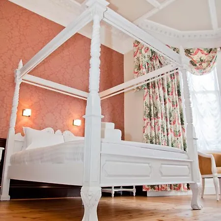 게스트하우스 The Haymarket Lairg 3*