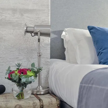 Atholl Apartment
