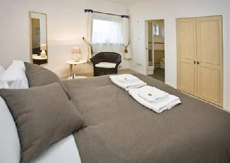 St Giles Apartmanhotel 4*