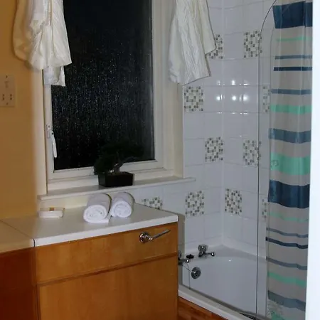 Hotel Tony Asga - Coady Edynburg