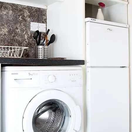 Centre Asga Apartment *