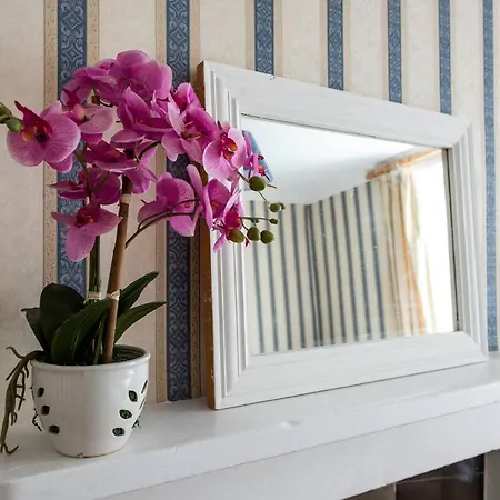 Guestready In West End Apartment