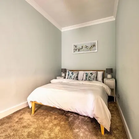 Guestready In West End Edinburgh