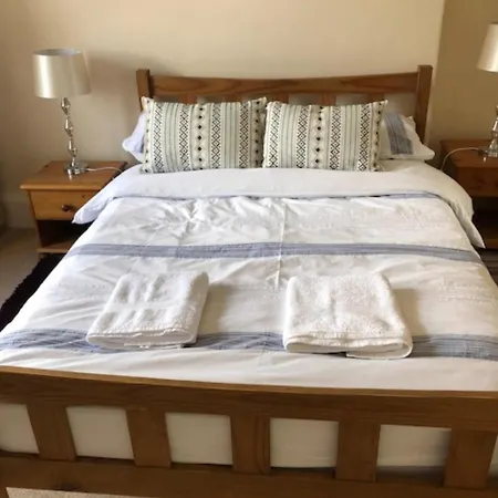 Spacious 4 Bedroom In