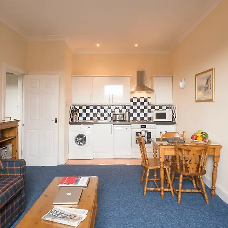 Fountain Court - Morrison 3* Edynburg