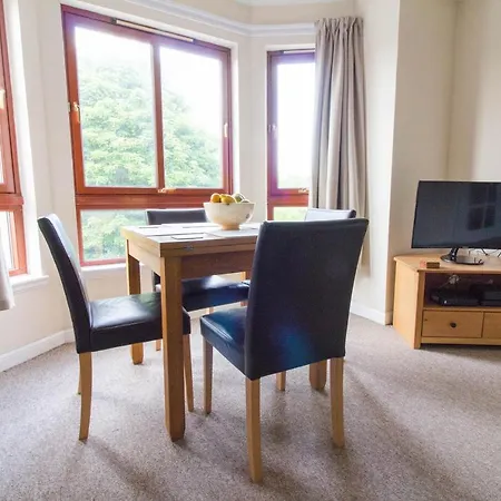 South Groathill - Lovely 2 Bed With Castle View Edimburgo