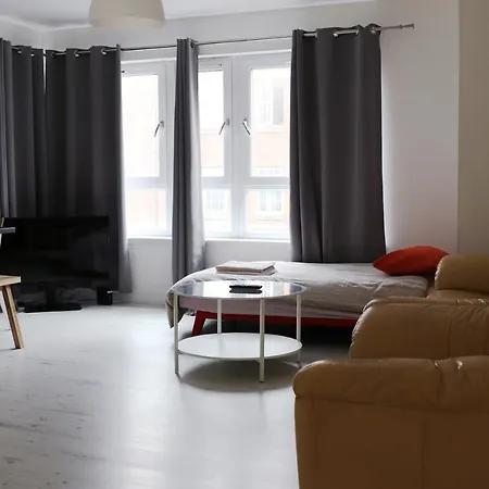 Two Bed Two Toilet Free Parking Apartament