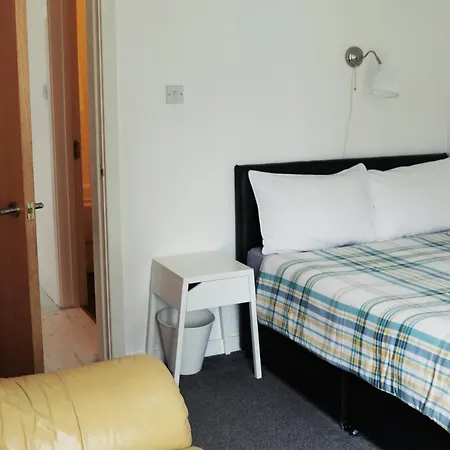 Apartament Two Bed Two Toilet Free Parking Edynburg