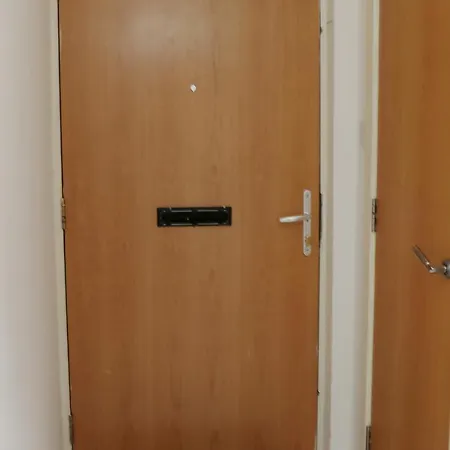 Two Bed Two Toilet Free Parking Apartament *
