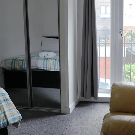 Two Bed Two Toilet Free Parking Apartament Edynburg