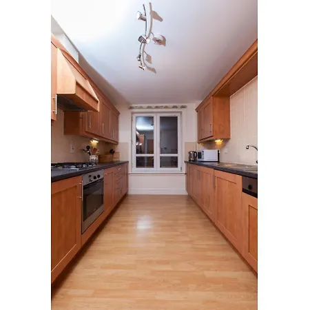 Spacious, Central