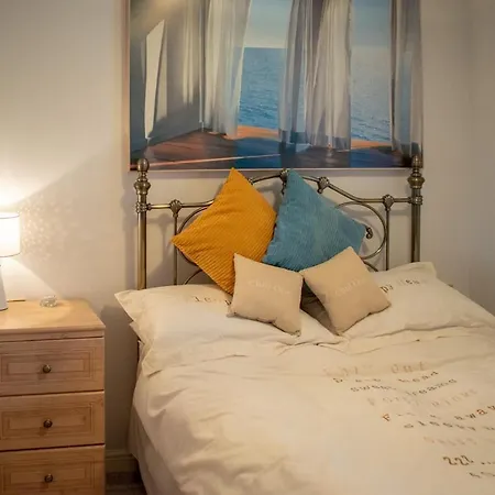 Appartement Homely 2 Bedroom Flat In Bonnington Édimbourg