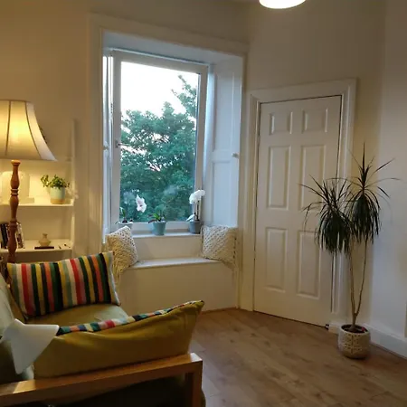 Apartment Stunning One Bedroom Flat On Central Leith