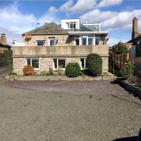ベッド・アンド・ブレックファスト Netherby House