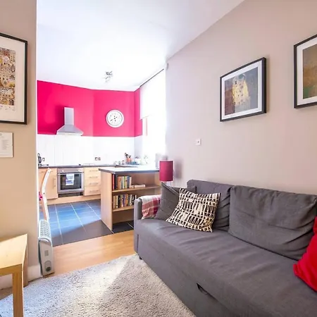Apartamento Joivy Amazing Location - Charming By The Castle! *