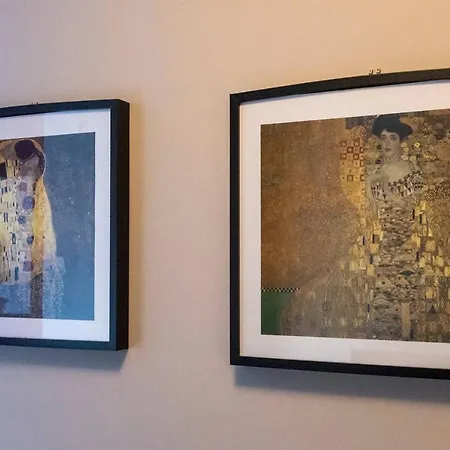 Joivy Amazing Location - Charming By The Castle! Apartment