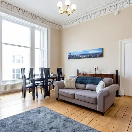 Apartment Altido 2bed Flat In Heart Edinburgh