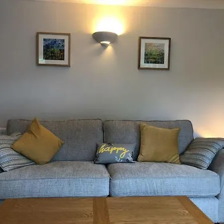 2bed 2bath Short Walk Royal Mile Parking Lift * Edinburgh