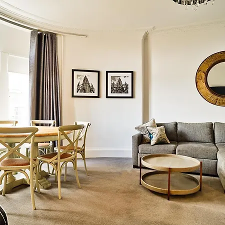 Joivy Luxury Flats On George Street Apartmán