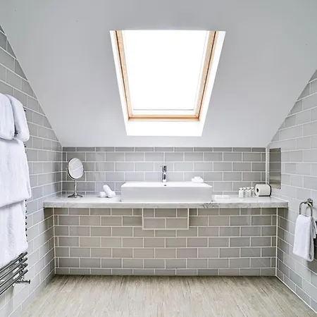 Joivy Luxury Flats On George Street *