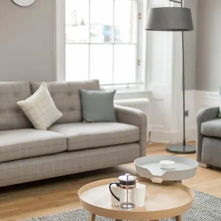 アパート Joivy Spacious Close To Princes Street *