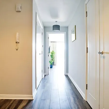 公寓 Spacious City Centre 3bed *