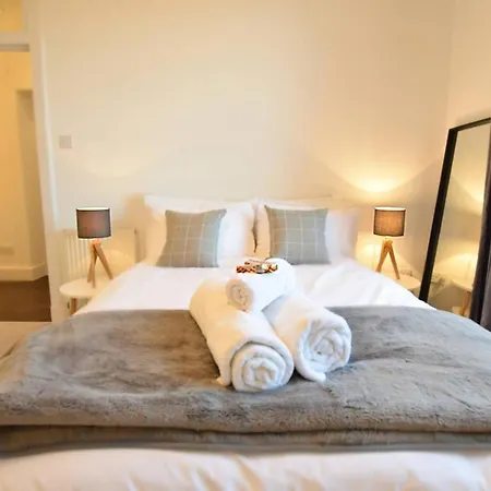 Joivy Modern Centre Flat Next To Calton Hill * Edinburgh