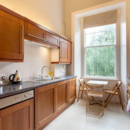 Joivy Spacious In New Town Prime Location Apartman