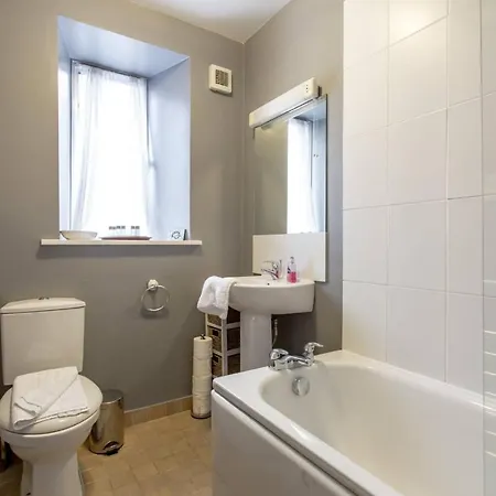 Joivy Spacious In New Town Prime Location Apartman