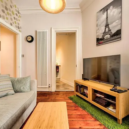 Haymarket Haven Super Stylish City Centre Apt
