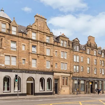 Apartment Silver Lining-charming Earlston Apt Edinburgh