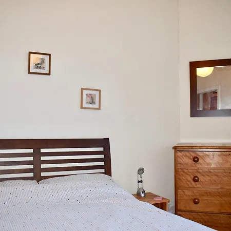 Apartment 1 Bedroom Central Flat Edinburgh