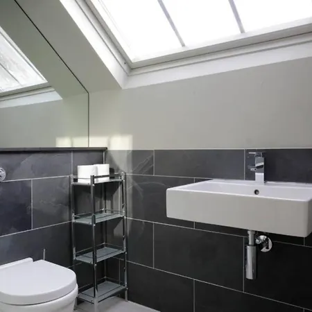 Apartamento North Castle Street Flat With Views Over Edimburgo