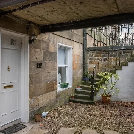 2 Bedroom Georgian Apt W/terrace In Central Apartment Edinburgh