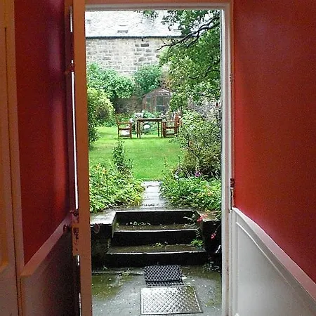Sleeps 4 Apartment