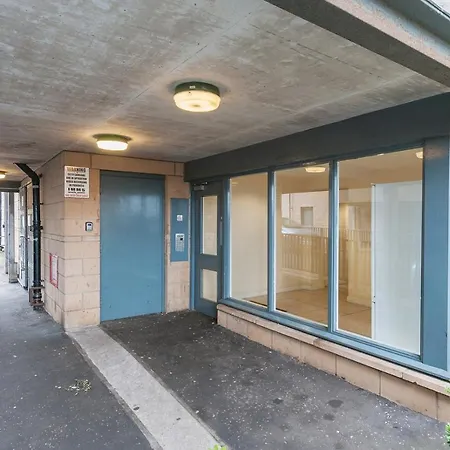 Ultimate Easter Road Apartment