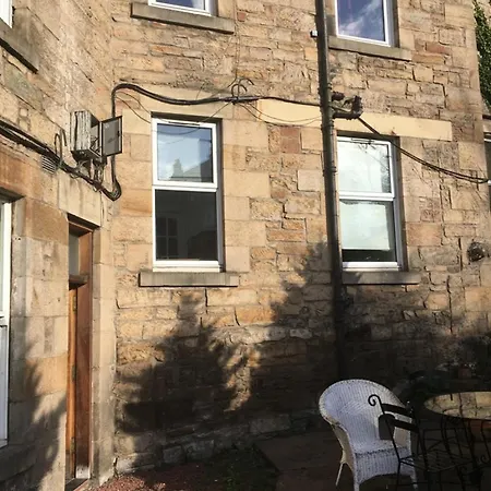 City In Well Known Canonmills! Apartment *