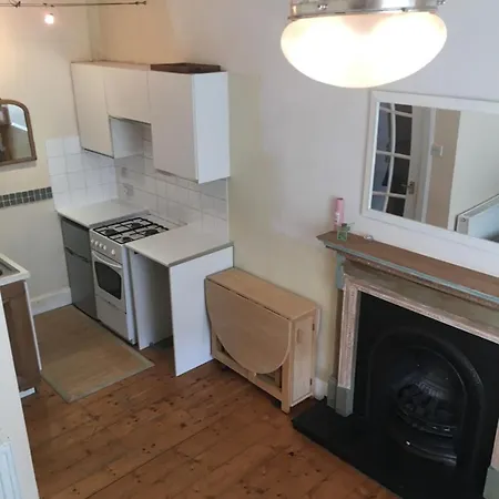 Apartment City In Well Known Canonmills!