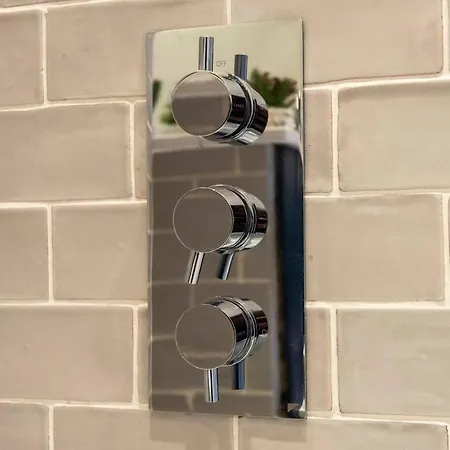 아파트 Guestready - Modern 5 Minutes Walk From Princes Street *