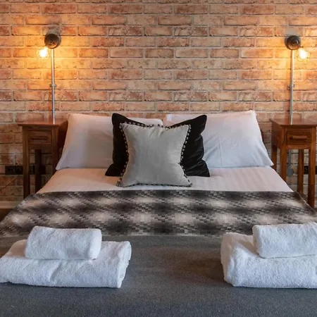 520 Websterland - New York Loft Inspired - Grassmarket *