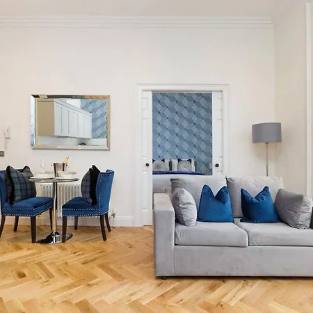 Luxury Renovated 1 Bed Nr St - Super *