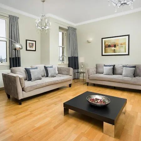 Apart Otel St Giles