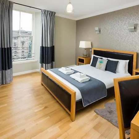 St Giles Apart Otel