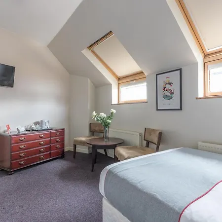 Oyo St Andrews 3*