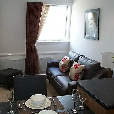 Stewart By Heeton Concept - Edimburgo