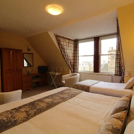 Dunedin 4*